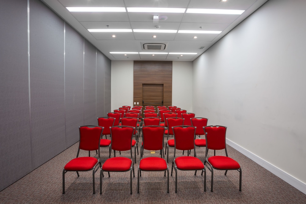 Ramada by Wyndham Campinas Viracopos 54/60