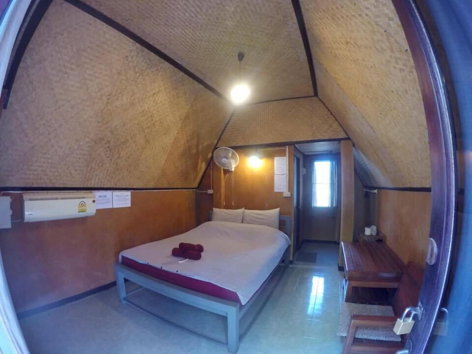 BUNGALOW