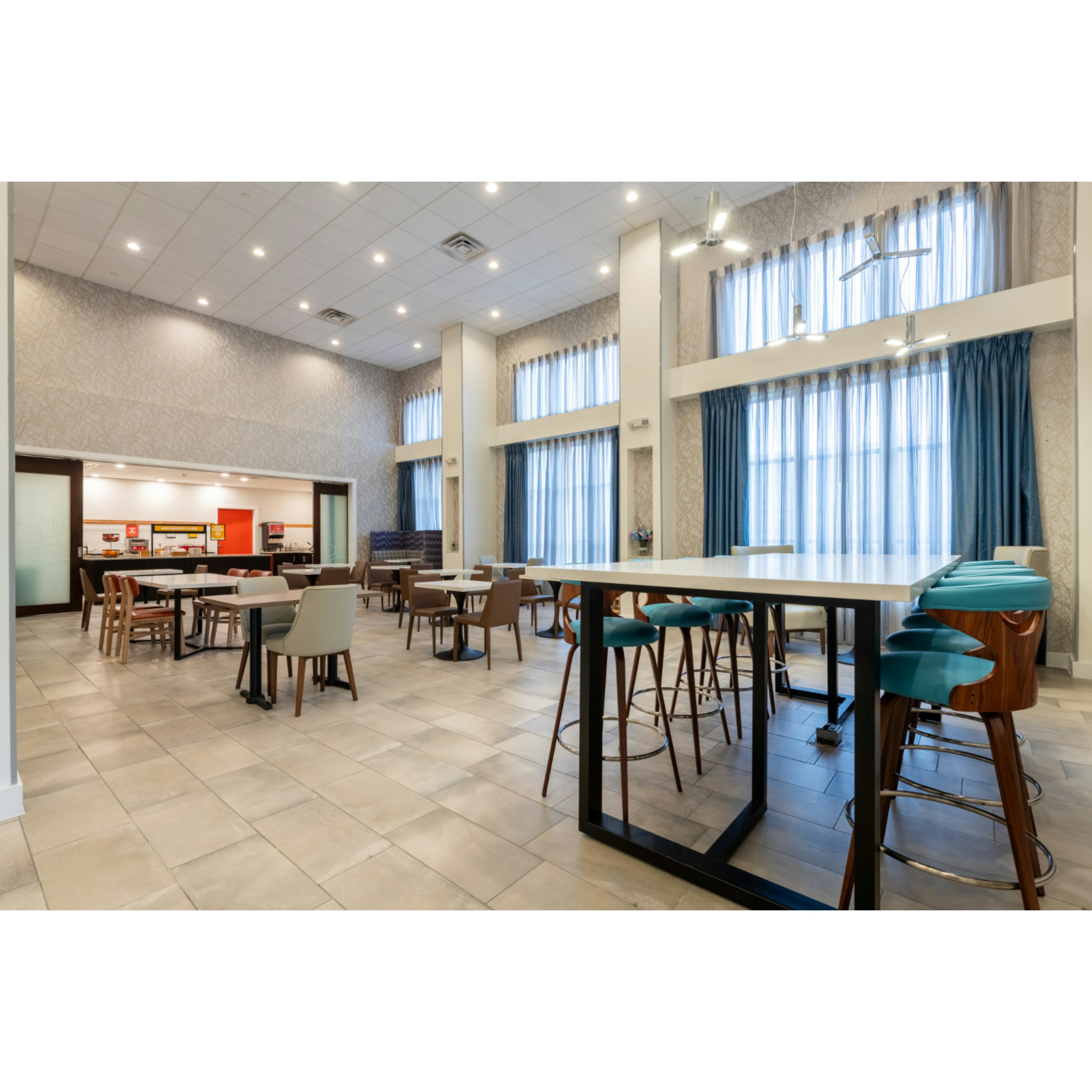 Hampton Inn Suites Boston Stoughton 28/41