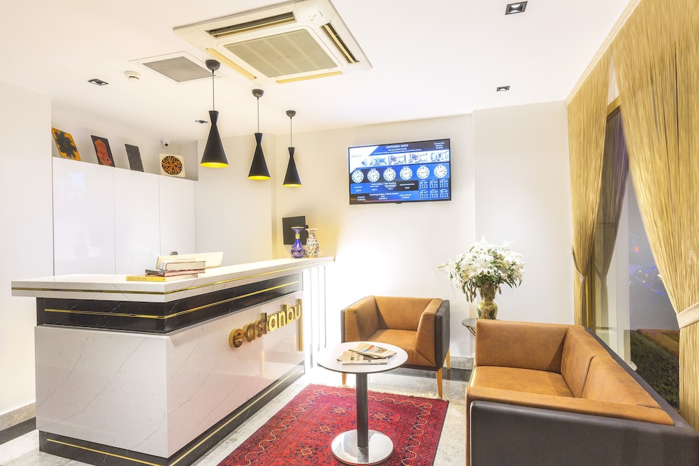 Eastanbul Suite 8/57