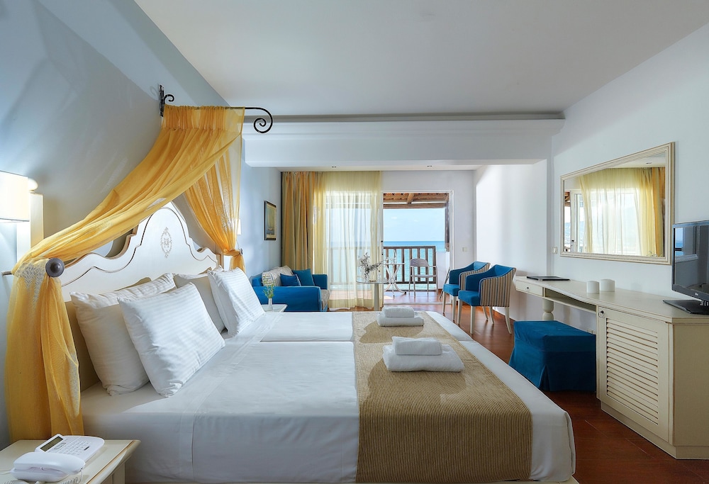SUITE PREMIUM 2 ROOMS BEACHFRONT