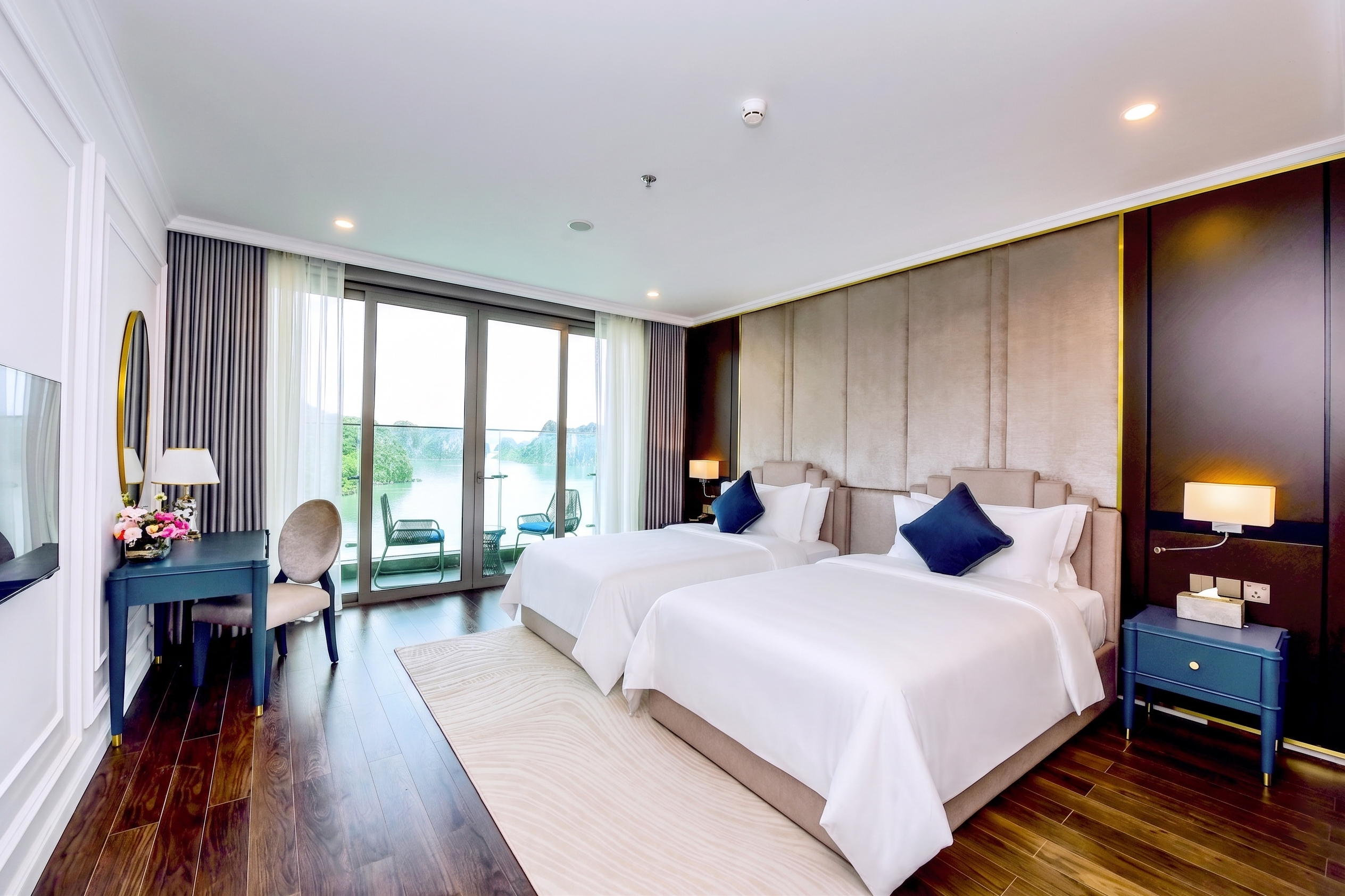 Centara Hotel & Residences Van Don 23/68