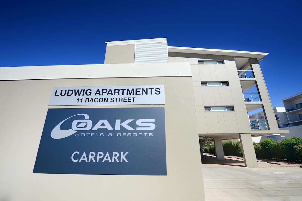 Oaks Moranbah Suites 9/54