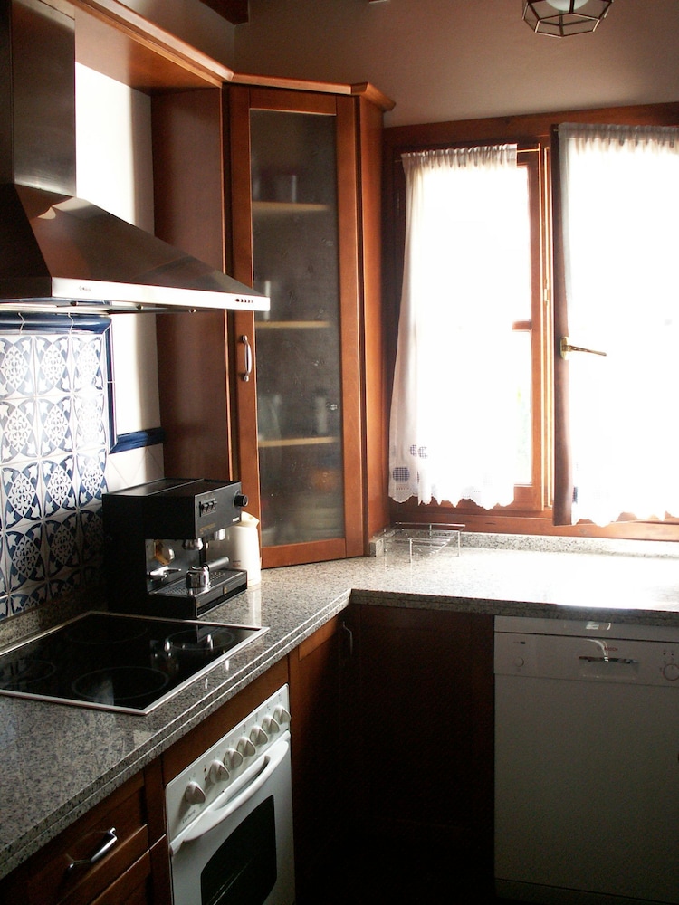 Oasis Backpackers Hostel Granada 50/50