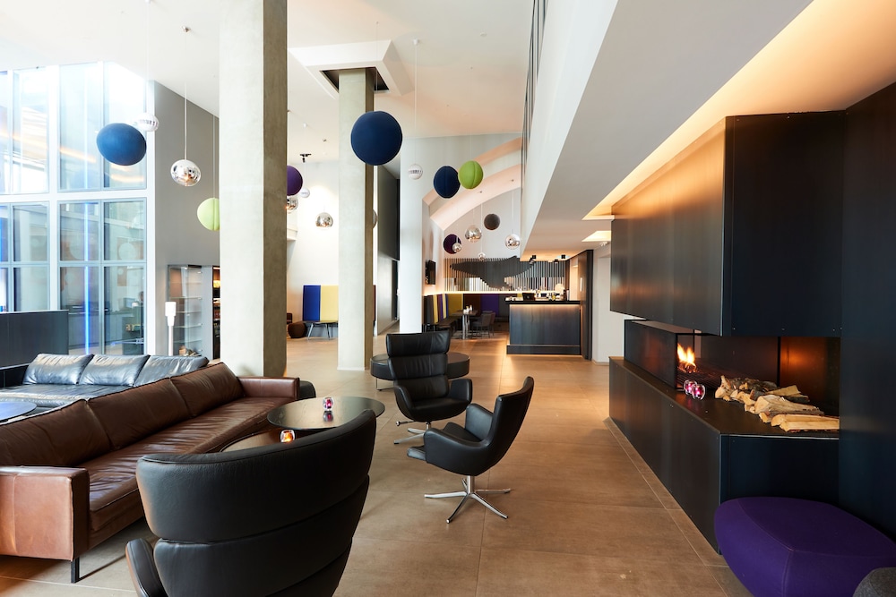 Fosshotel Husavik 32/50