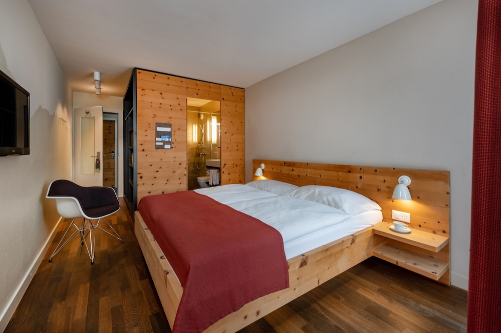 Hotel Schweizerhof, Sils Maria, a Faern Collection Hotel 19/74