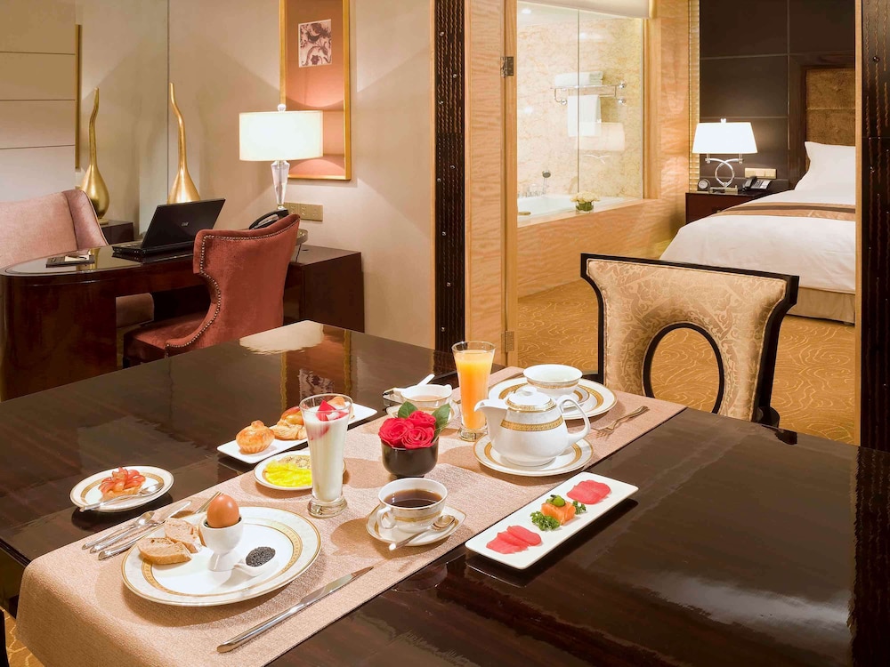 Sofitel Harbin 60/76