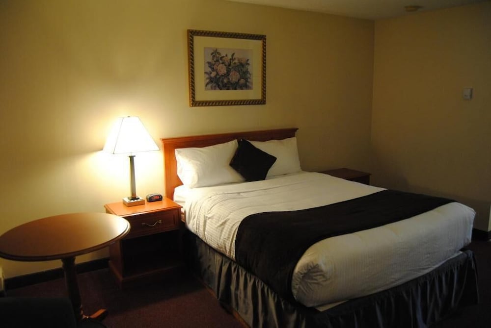 Economy Inn 12/27
