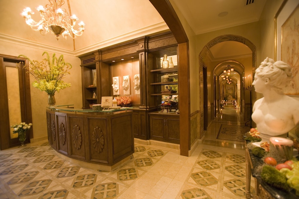 The Mission Inn Hotel & Spa 8/48