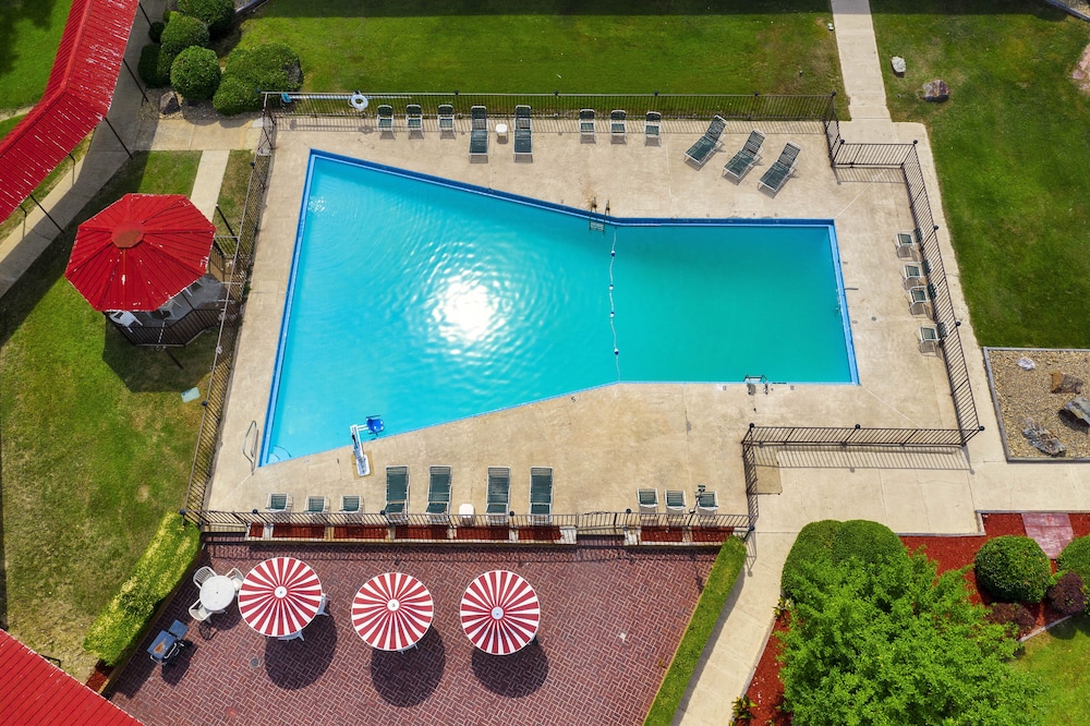 Red Roof Inn Hot Springs 3/49