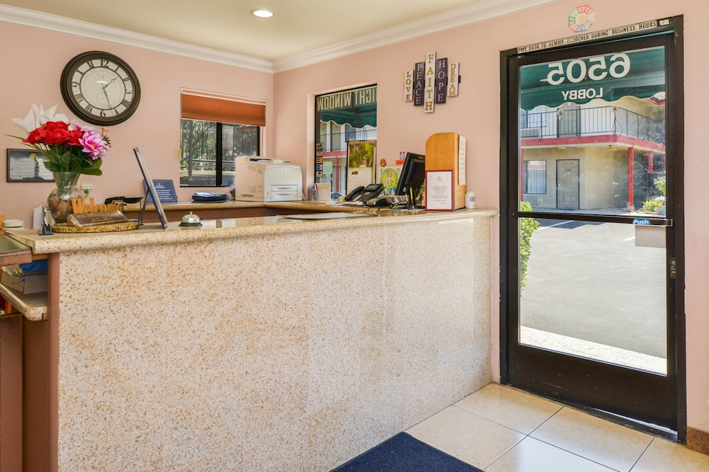 Americas Best Value Inn Atascadero Paso Roble 15/66