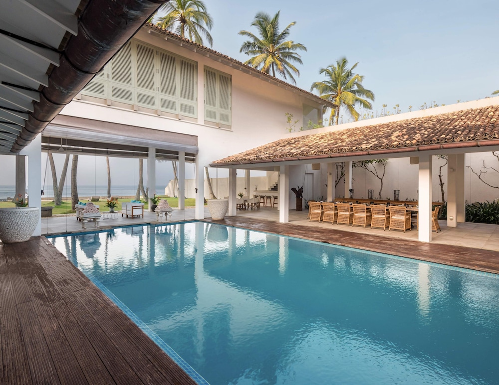 Ishq Villa 44/49