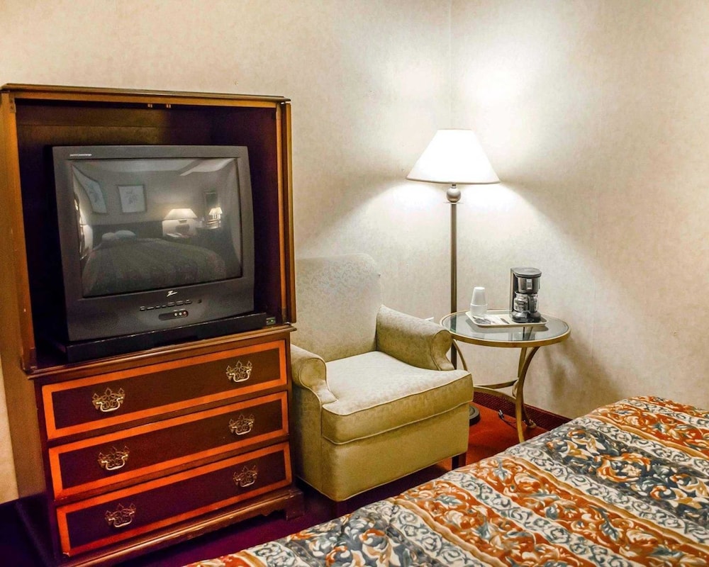 Rodeway Inn Dillsburg, PA 37/45