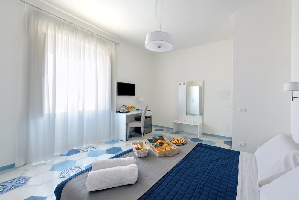 Caruso Suite 14/21