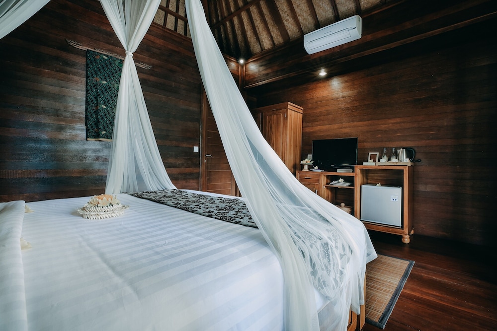 2 BEDROOMS, FAMILY SUITE