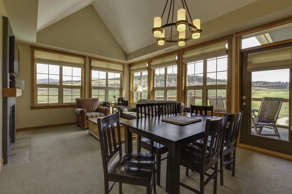 Predator Ridge Resort 54/67