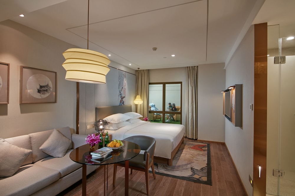 Shuguang The Hotel V Hefei Yaohai 18/27