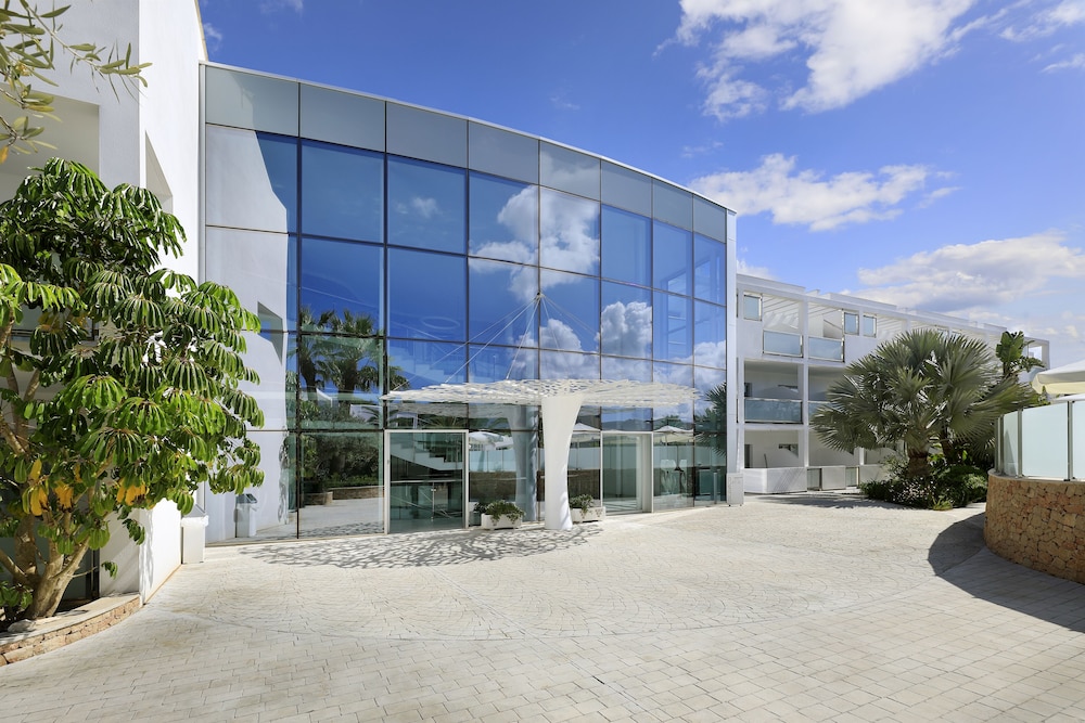 Blanco Hotel Formentera in FORMENTERA
