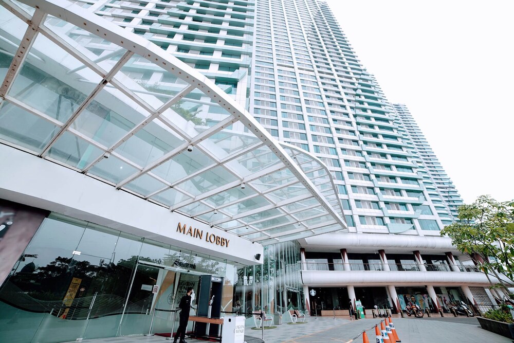 Grand Kamala Lagoon by Veeroom in BEKASI