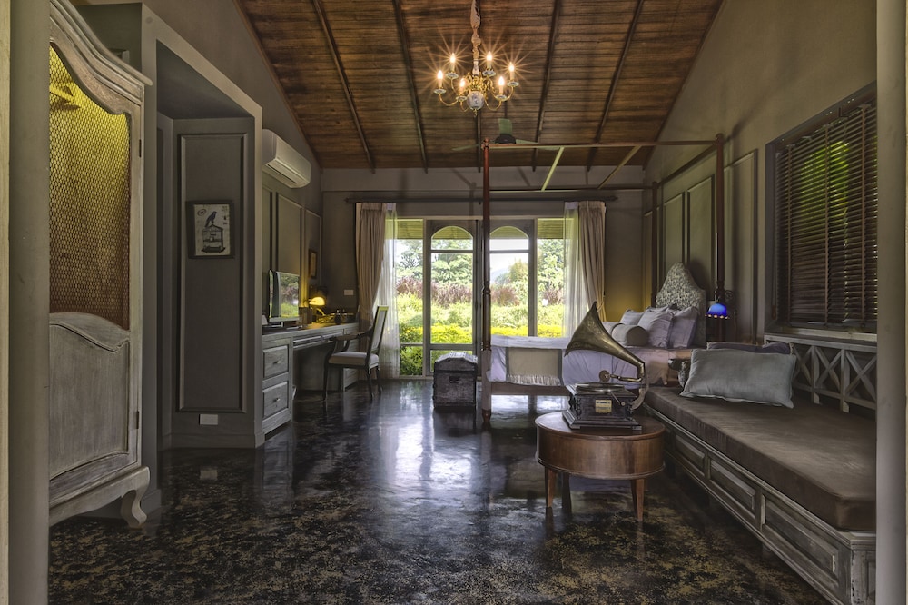 Reverie Siam Resort 12/50