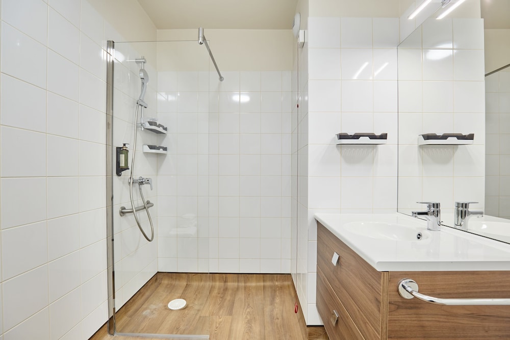 Appart Hotel Paris Levallois Maurice Ravel 48/50