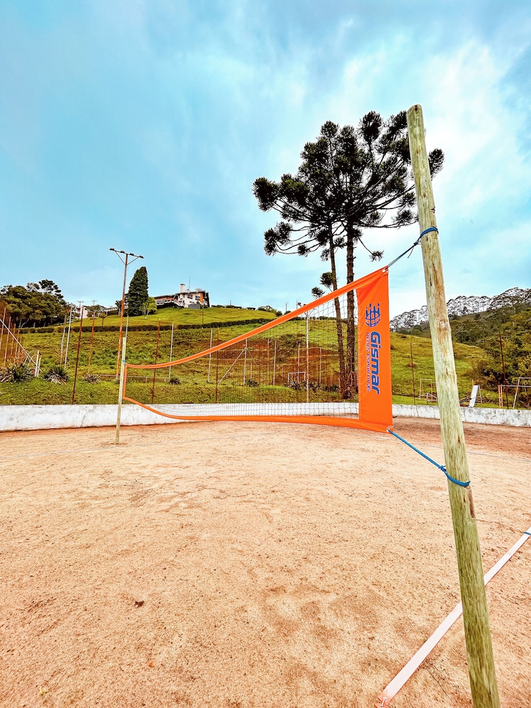 Plaza Inn Week Inn - Campos Do Jordao 36/60