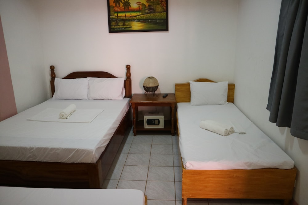 Coron Sanho Pension House 7/30