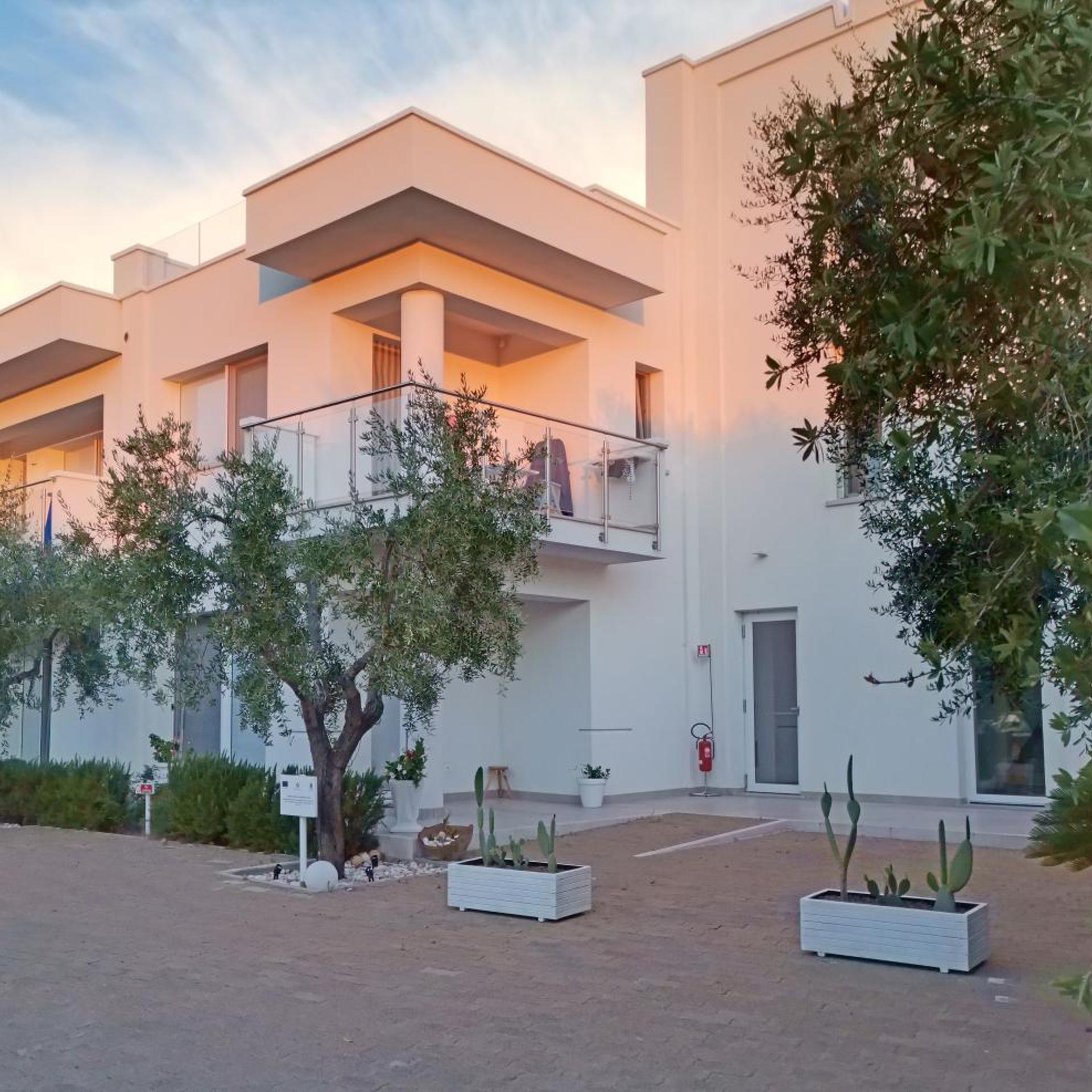 Hotel Residence Torre Del Porto 46/52