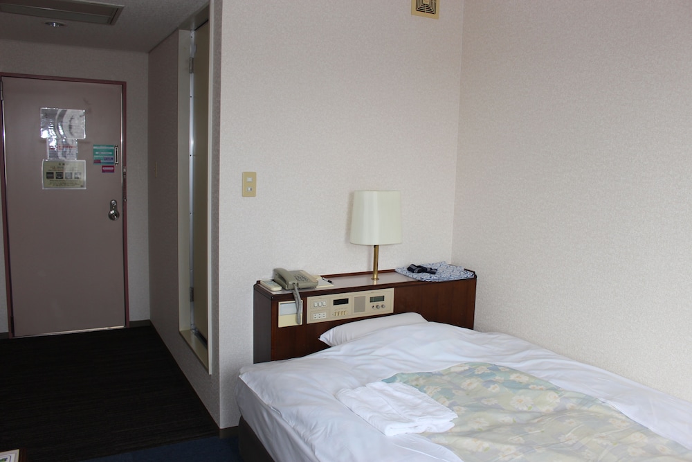 Hotel Higashihiroshima Hills Saijyo 18/60