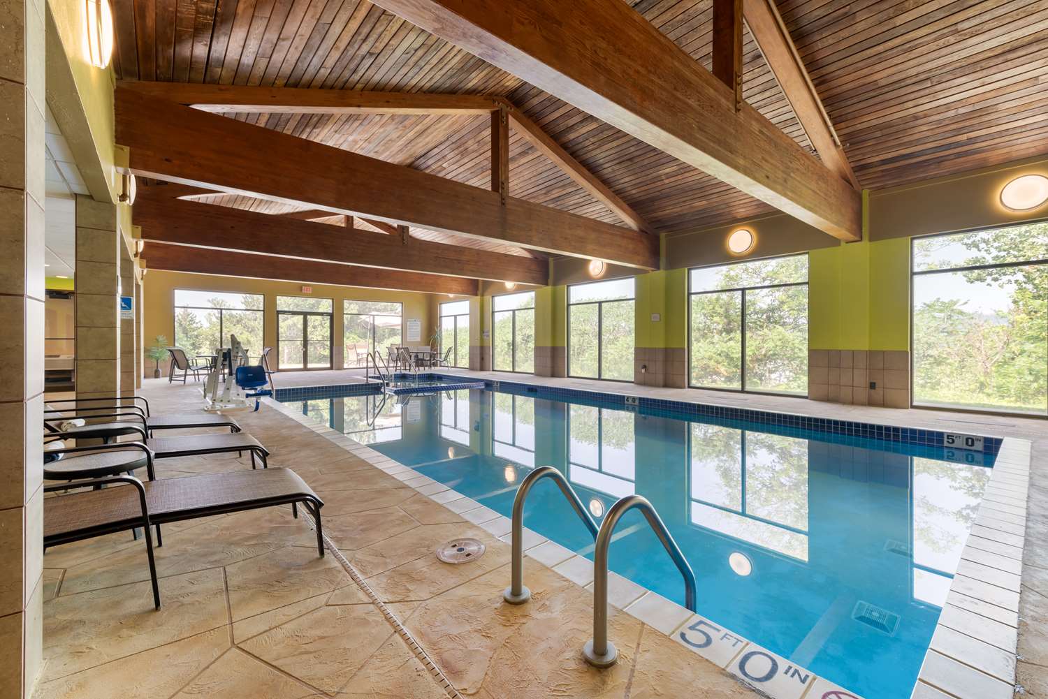 Best Western Plus Eau Claire Conference Center 28/62