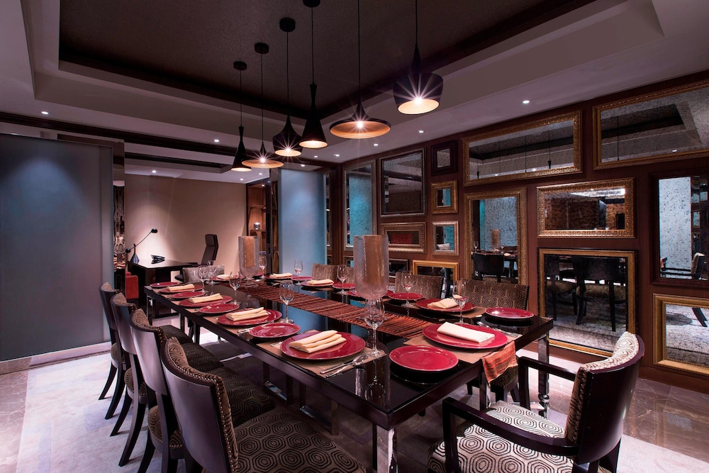 Sheraton Grand Bangalore Hotel At Brigade Gateway 51/67