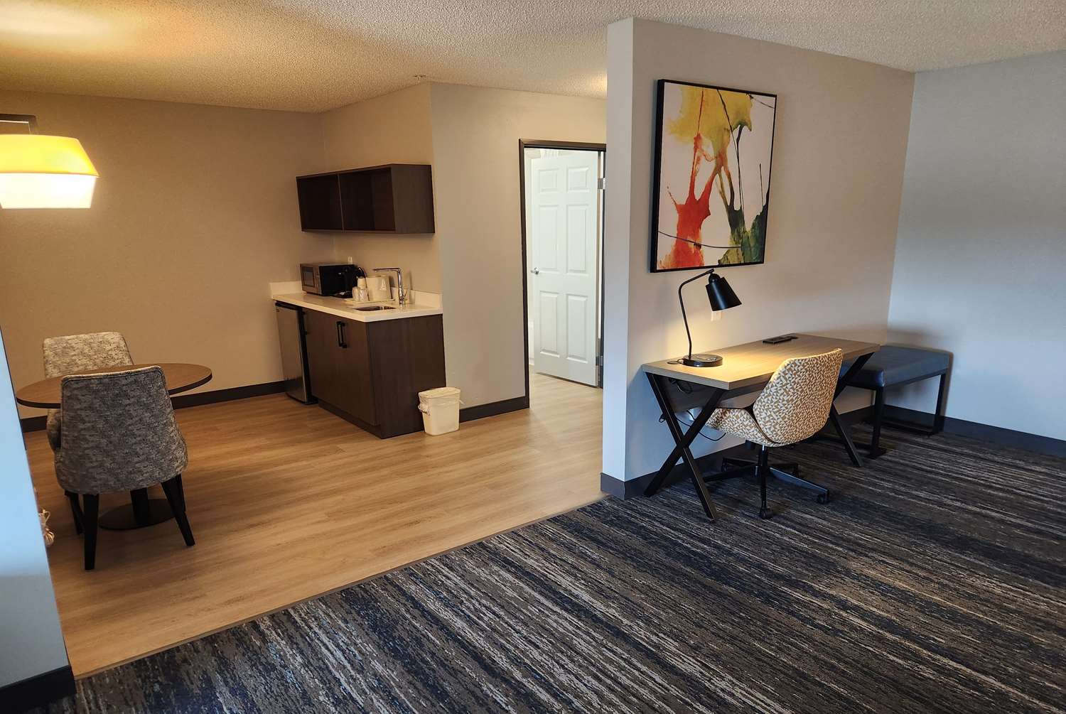 La Quinta Inn Suites Warner Robins 45/62