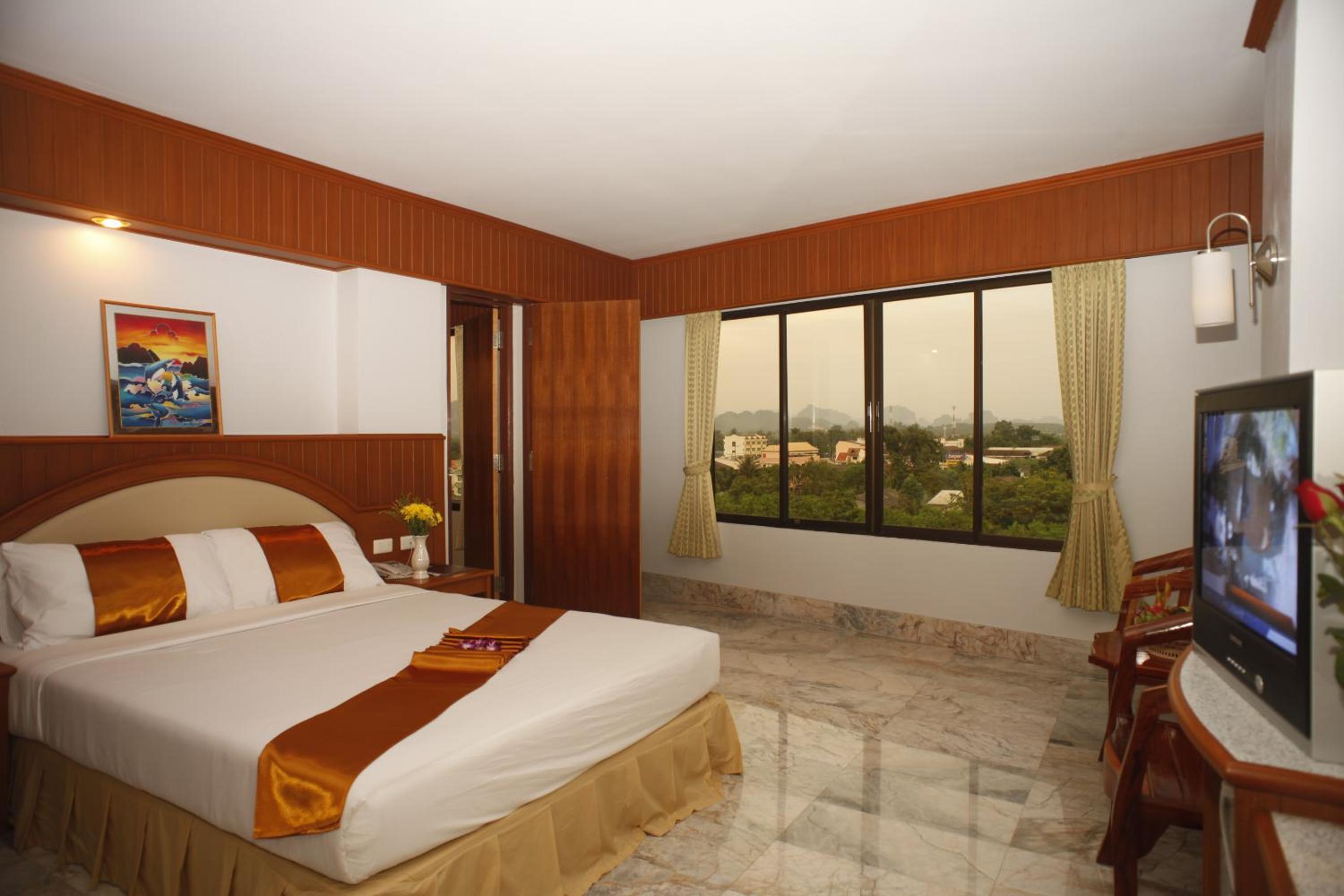 SUPERIOR, DOUBLE BED