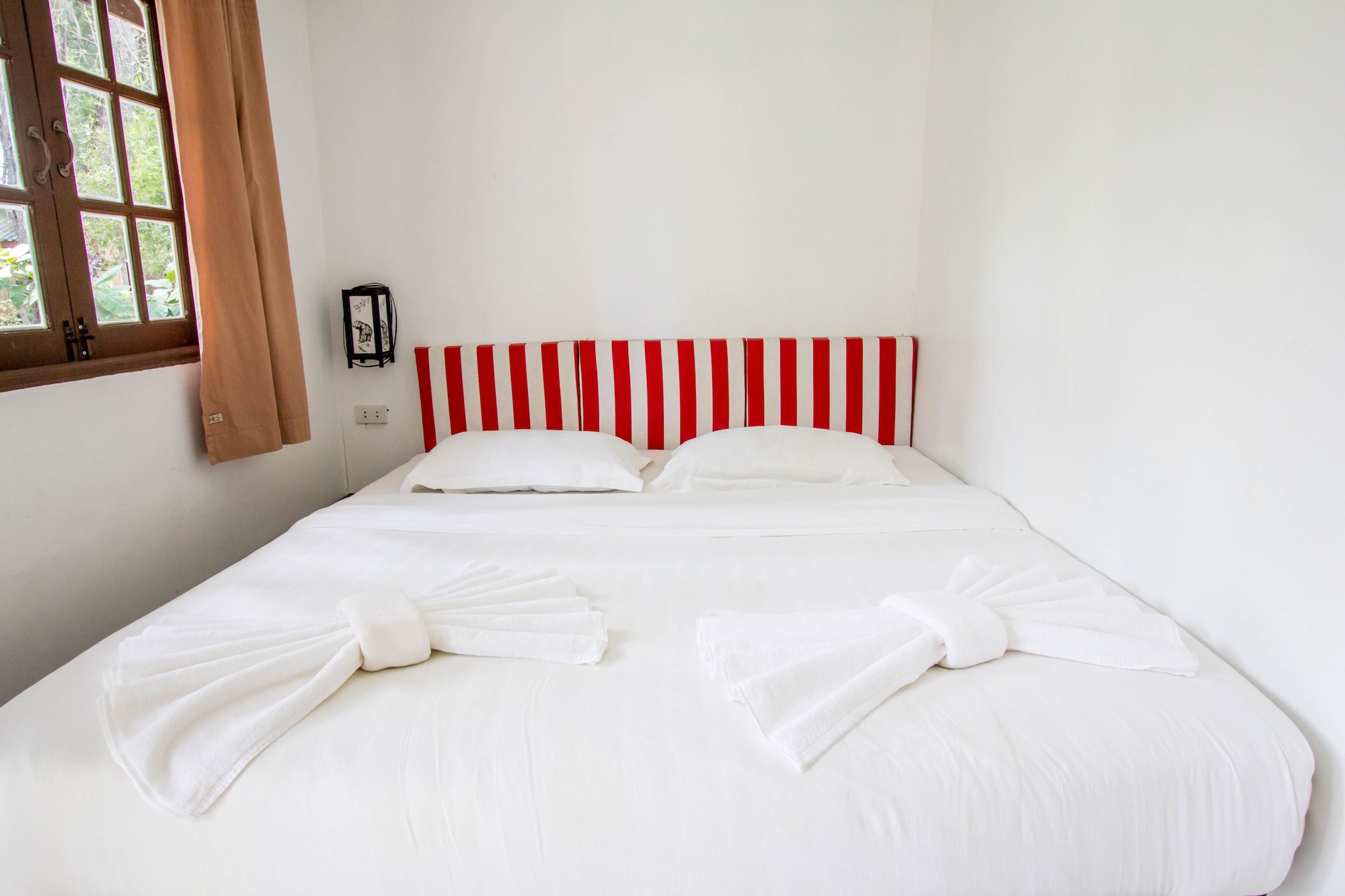 غرفة قياسية بسرير مزدوج، Salisa Resort 6/10