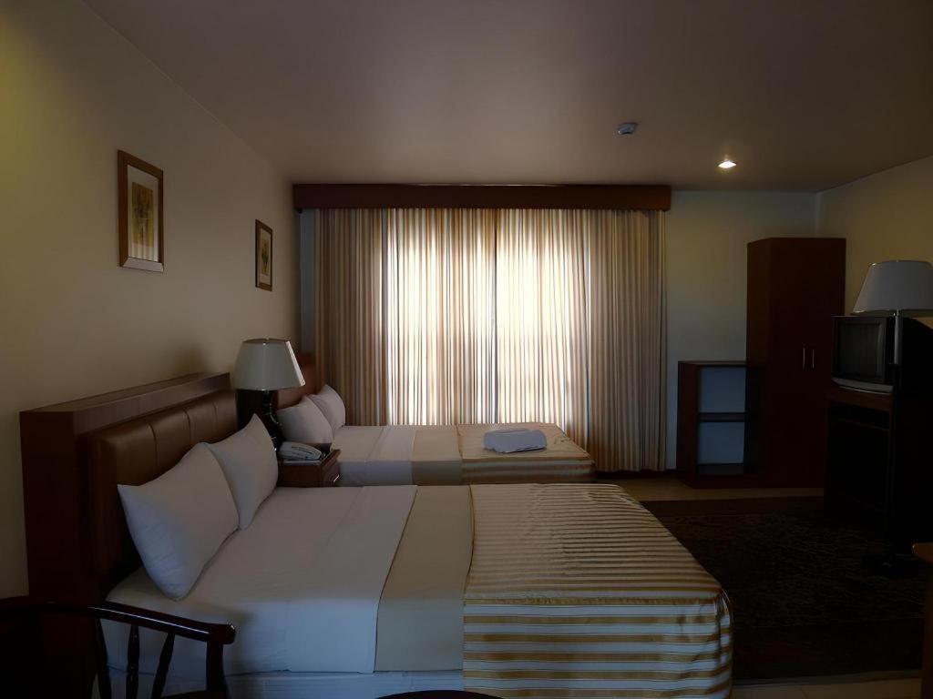 Hotel Cosmopolitan 34/57