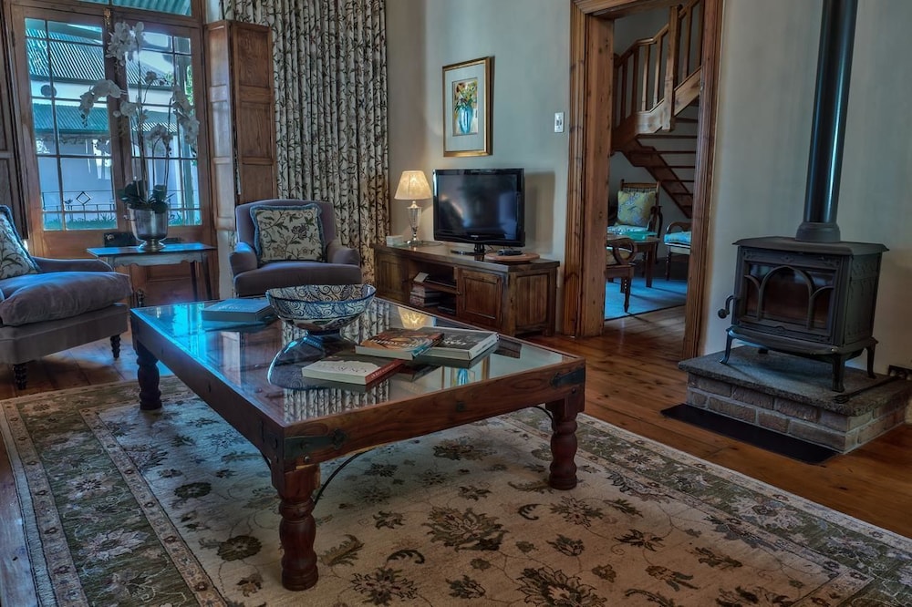 Maison Fougere [VR] 11/19