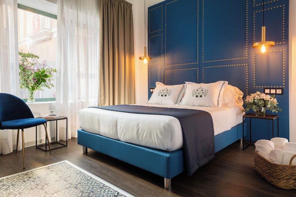 APARTMENT, QUEEN BED, CITY VIEW, SOFA, GROUND FLOOR