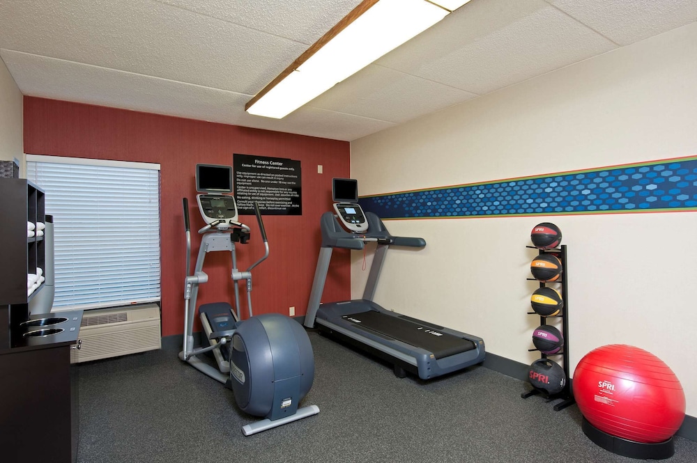 Hampton Inn Bloomington 29/62