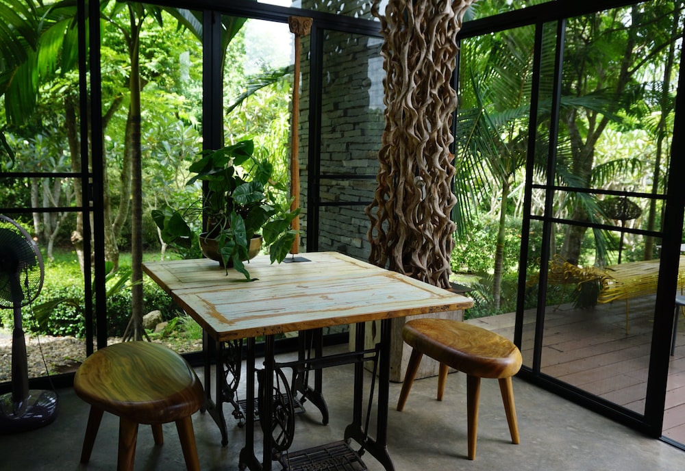 Mae Nai Gardens 36/50