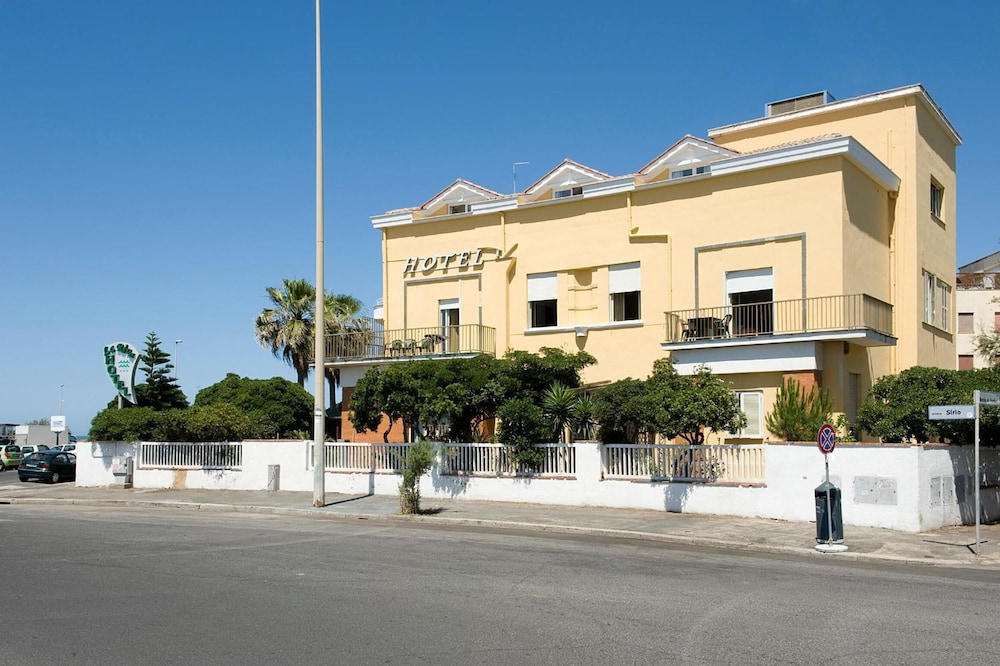 Hotel La Riva 49/63