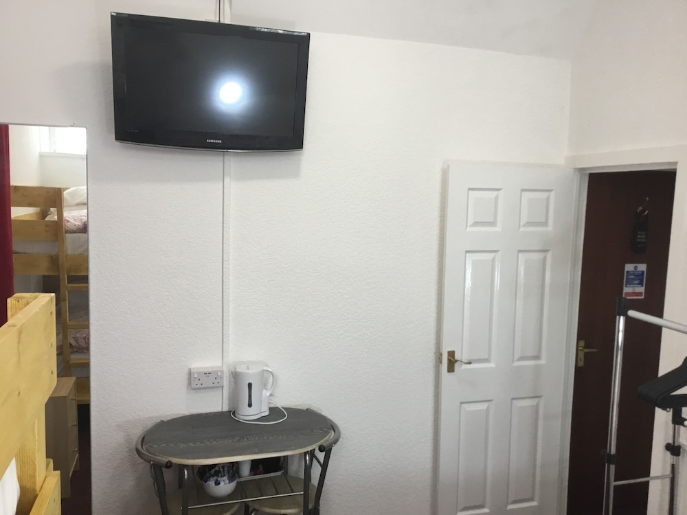 Danescourt Lodge 25/50