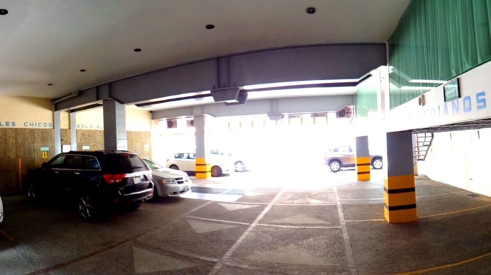 Oliva Plaza Hotel 45/50