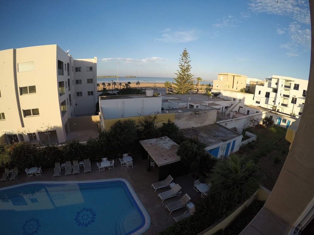 RIAD ZAHRA 24/32