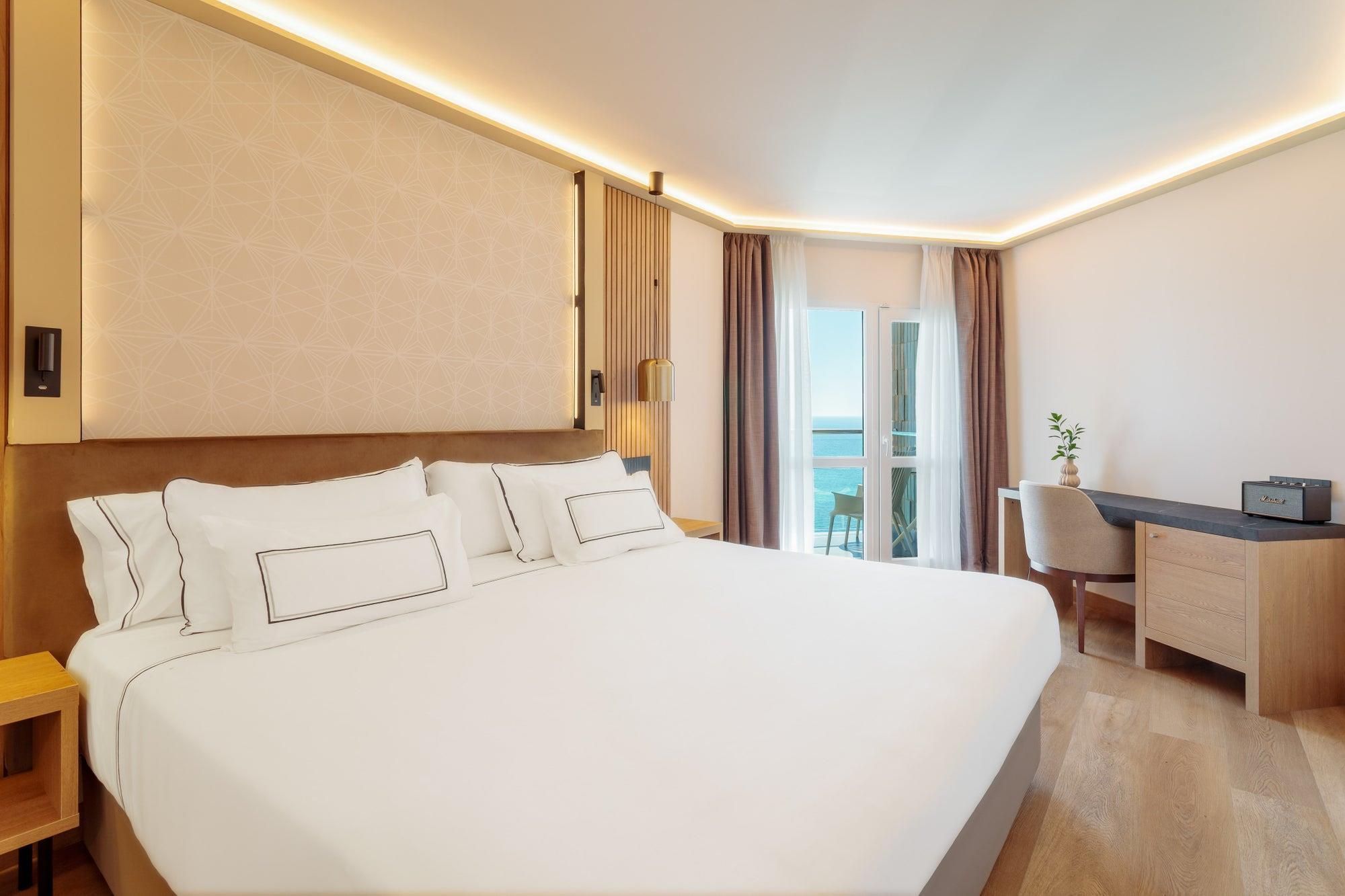 Junior Suite Premium The Level Sea View