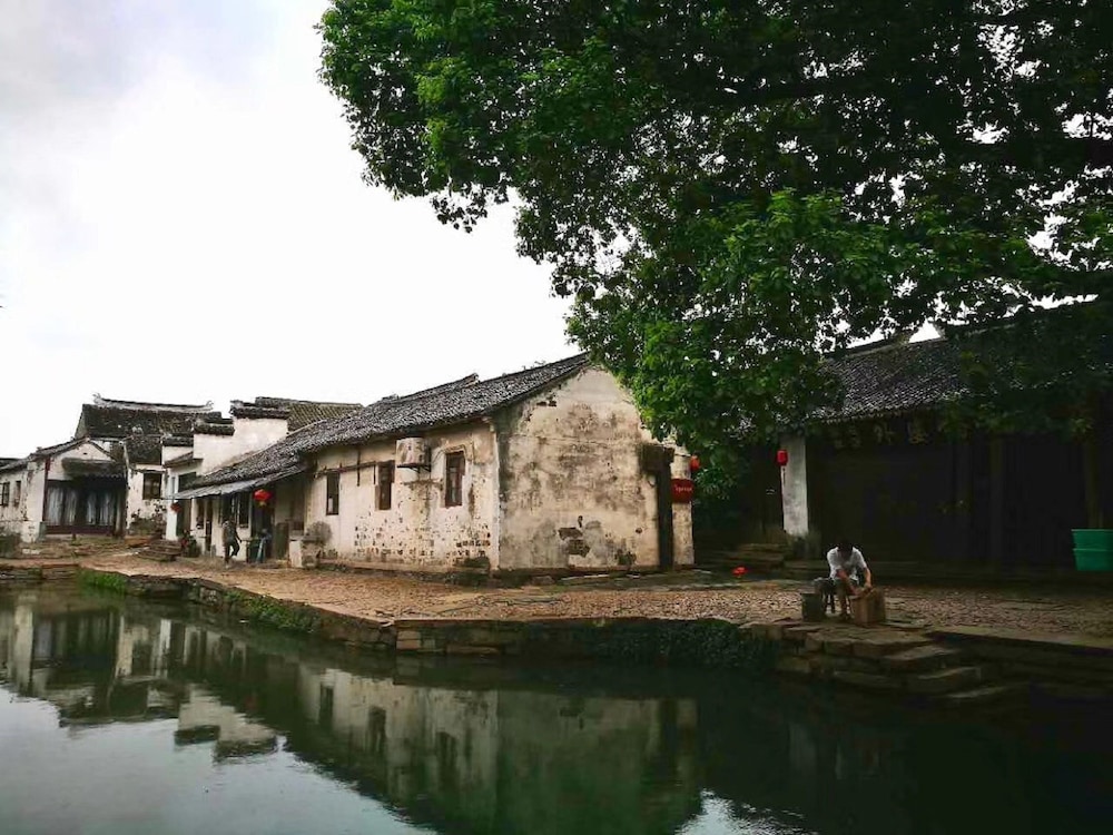 Seclusive Jiangnan Boutique Inn 10/12