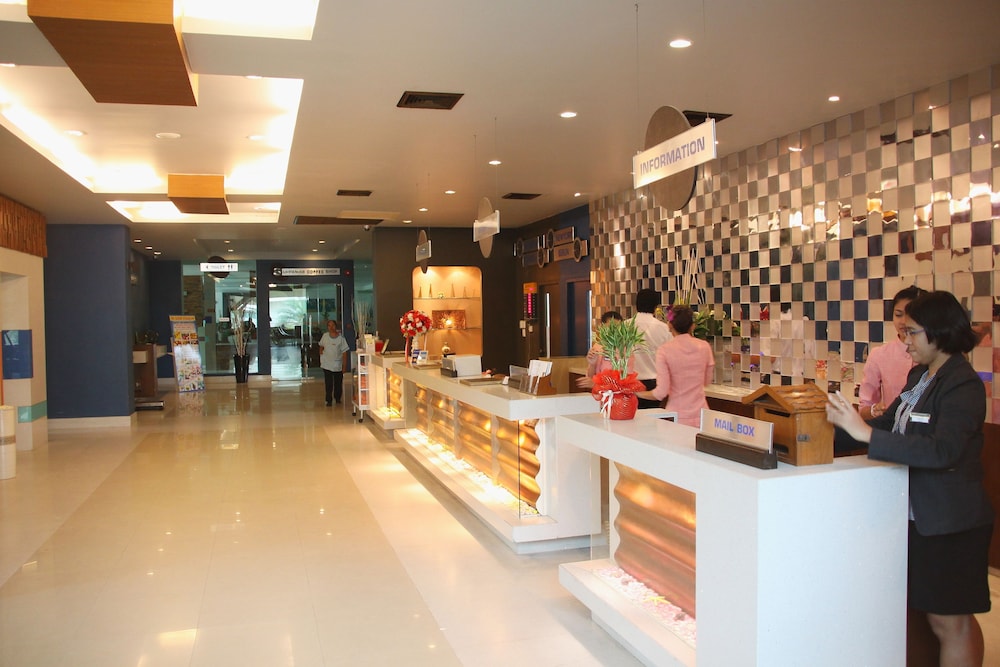 Sea Breeze Jomtien Resort 1/23