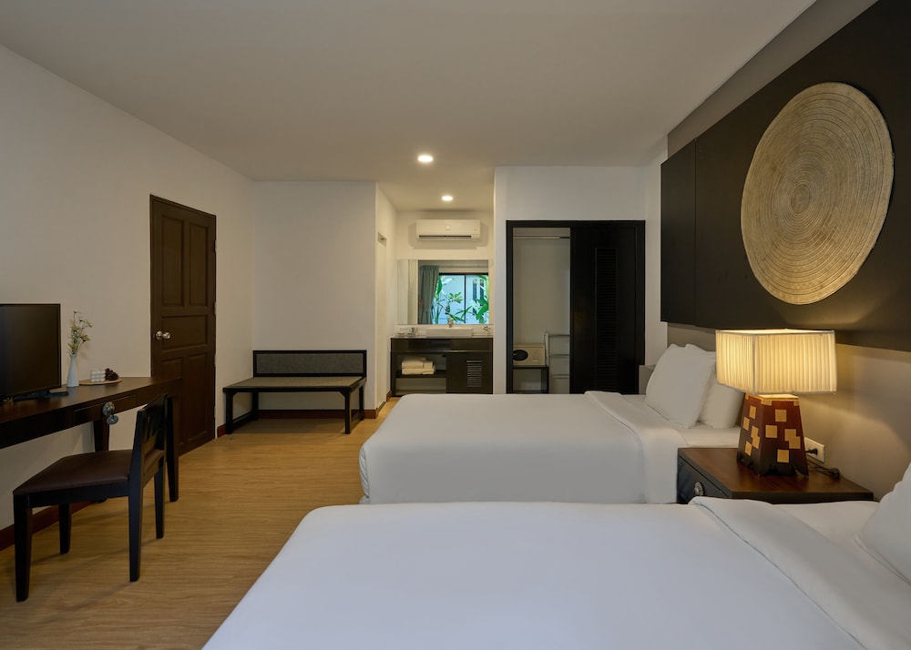 Nai Yang Beach Resort and Spa 27/61