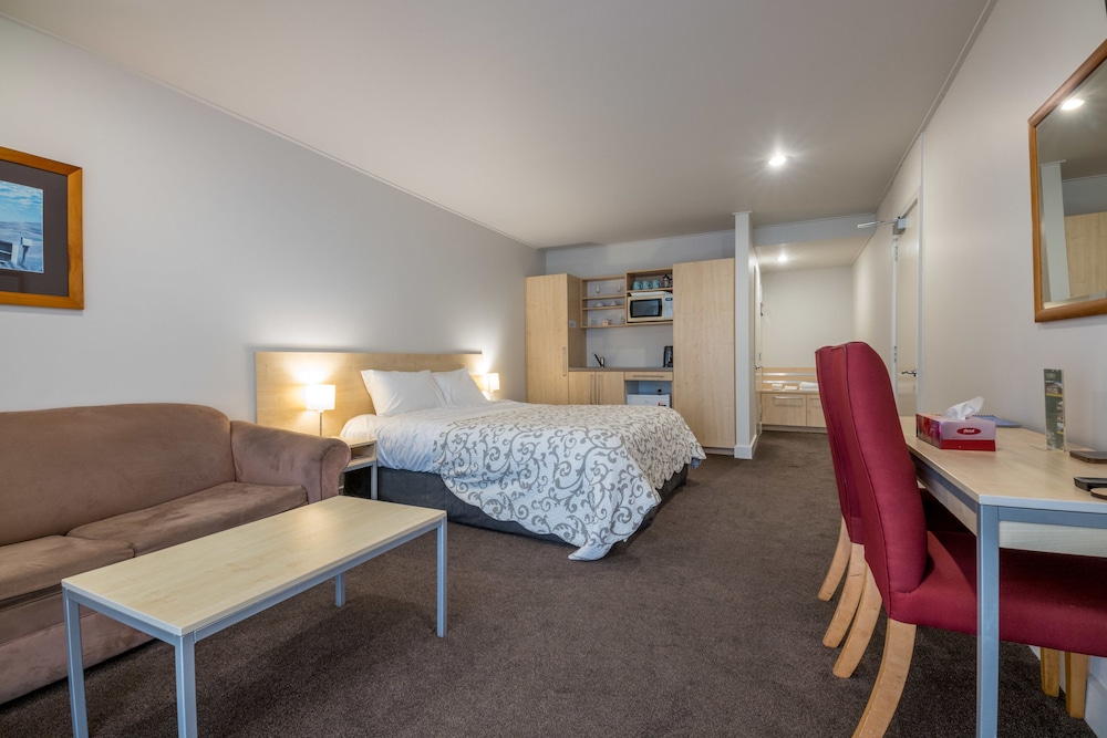 The Westhaven 27/59