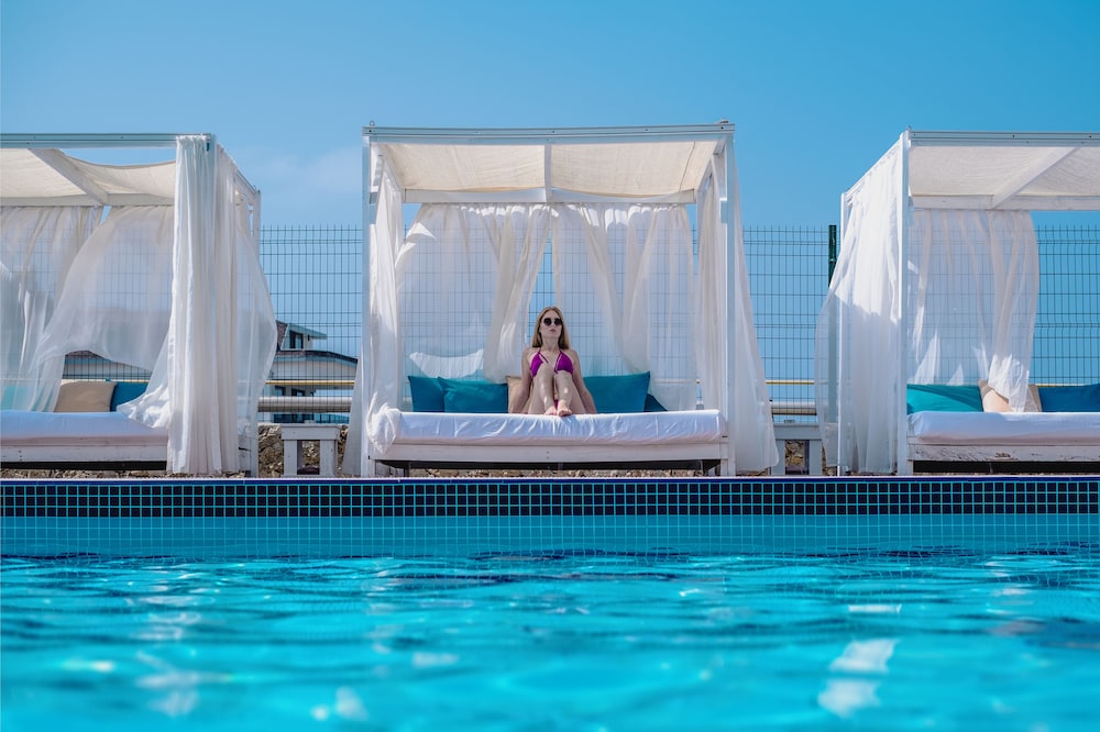 Michell Hotel - Adult Only 32/50
