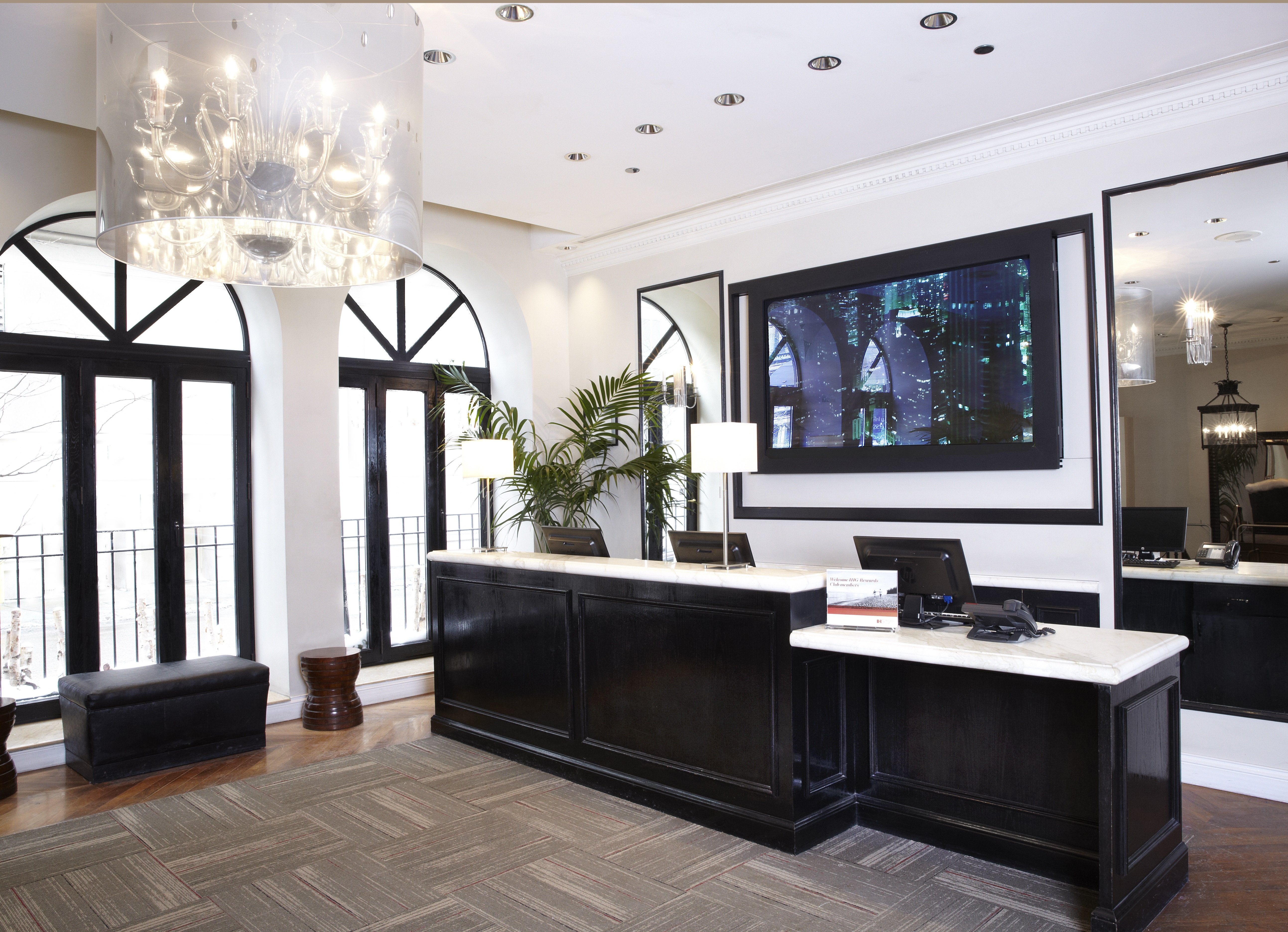 Lobby at Holiday Inn Express Chicago - Magnificent Mile, CHICAGO - IL